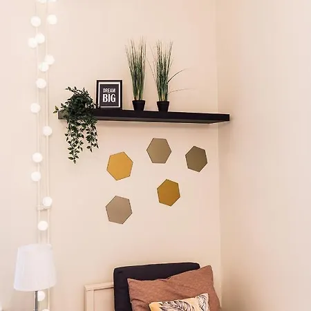 Morrison Apartment/15 Guests/7Bedrooms/Riga Old Town Esterno foto