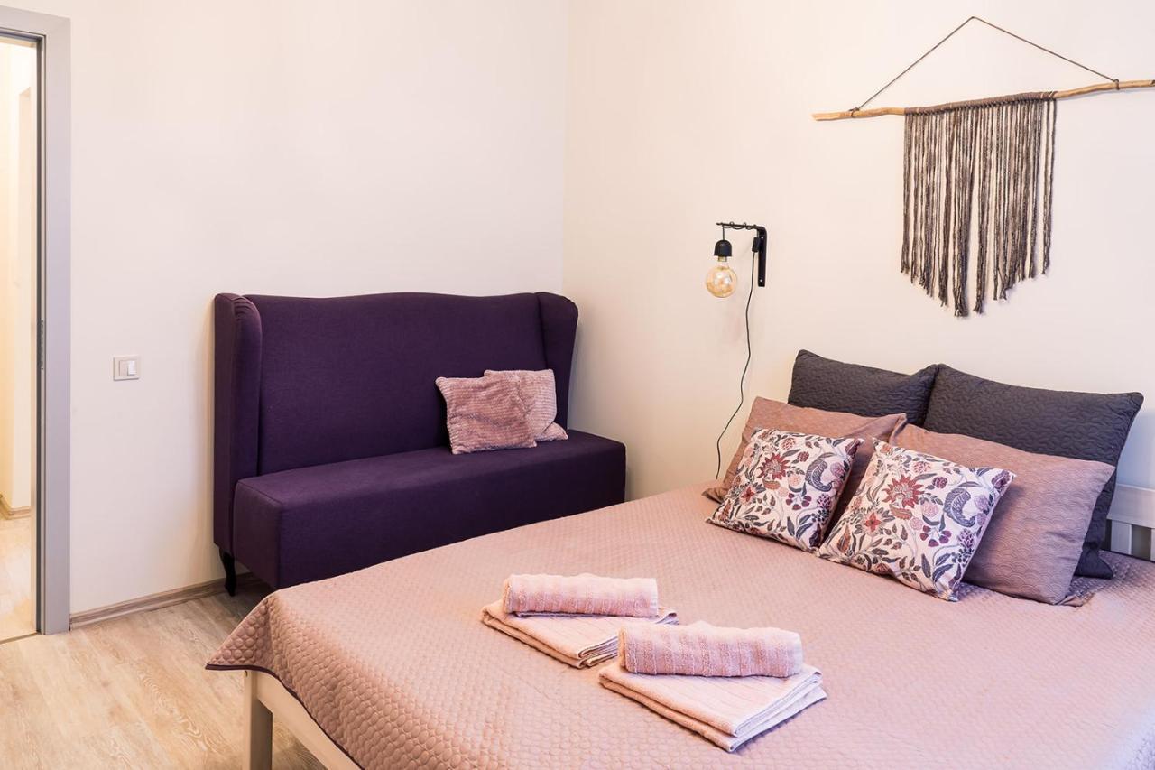 Appartamento Morrison Apartment/15 Guests/7bedrooms/riga Old Town *