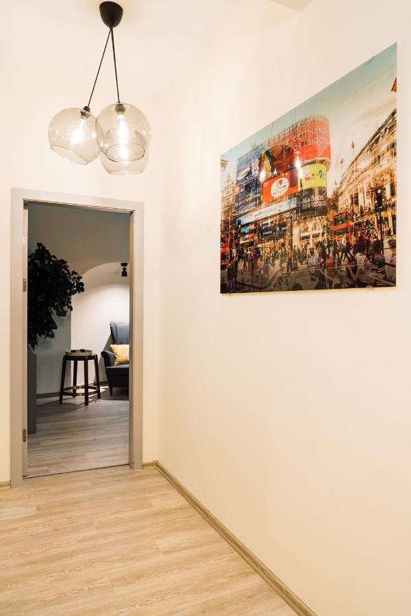 Appartamento Morrison Apartment/15 Guests/7bedrooms/riga Old Town
