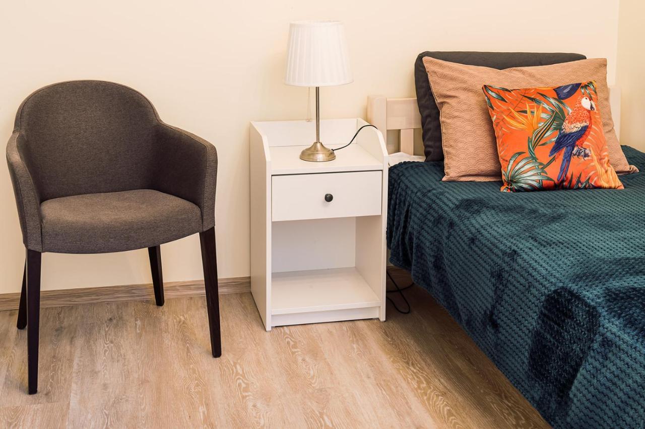 Appartamento Morrison Apartment/15 Guests/7bedrooms/riga Old Town Riga
