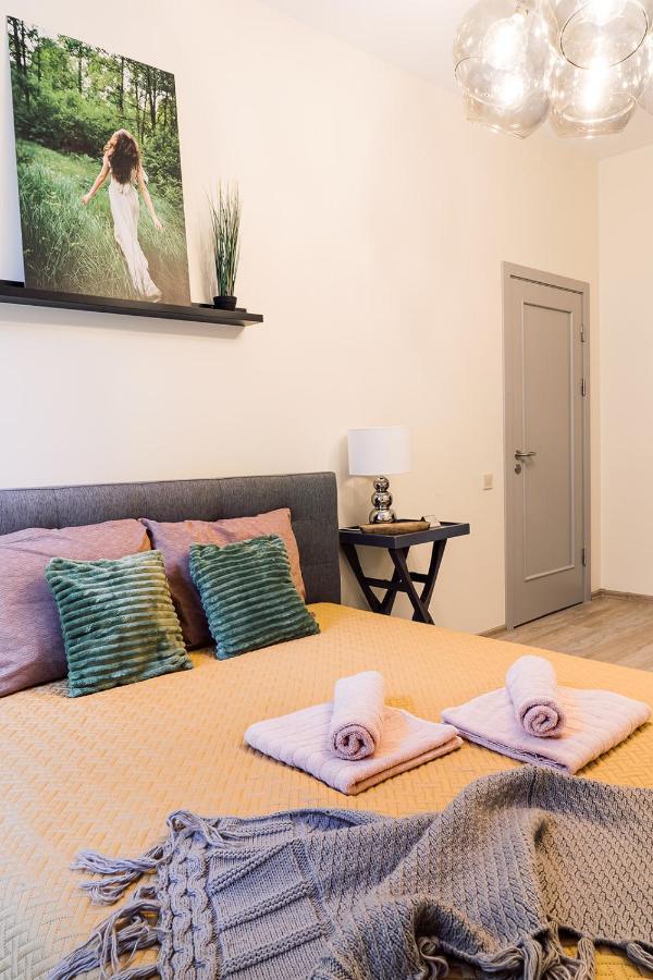 Appartamento Morrison Apartment/15 Guests/7bedrooms/riga Old Town Riga