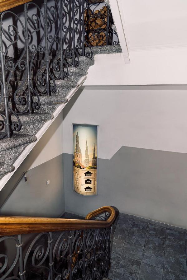 Morrison Apartment/15 Guests/7bedrooms/riga Old Town Appartamento