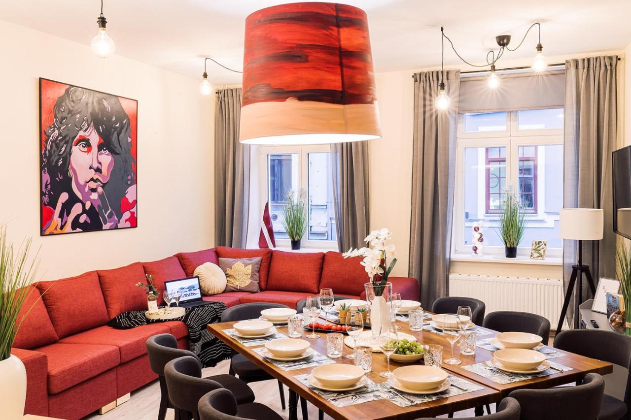 Morrison Apartment/15 Guests/7bedrooms/riga Old Town Appartamento *