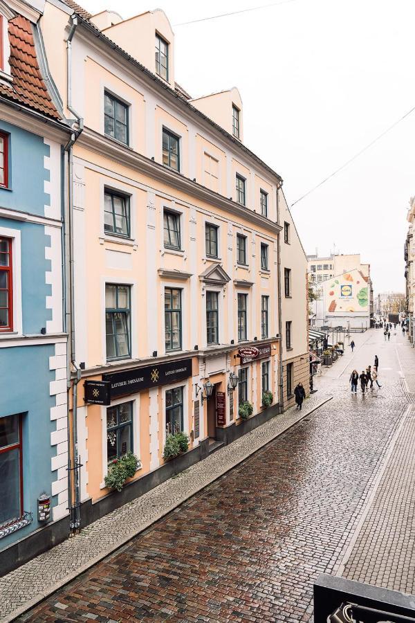 Appartamento Morrison Apartment/15 Guests/7bedrooms/riga Old Town *