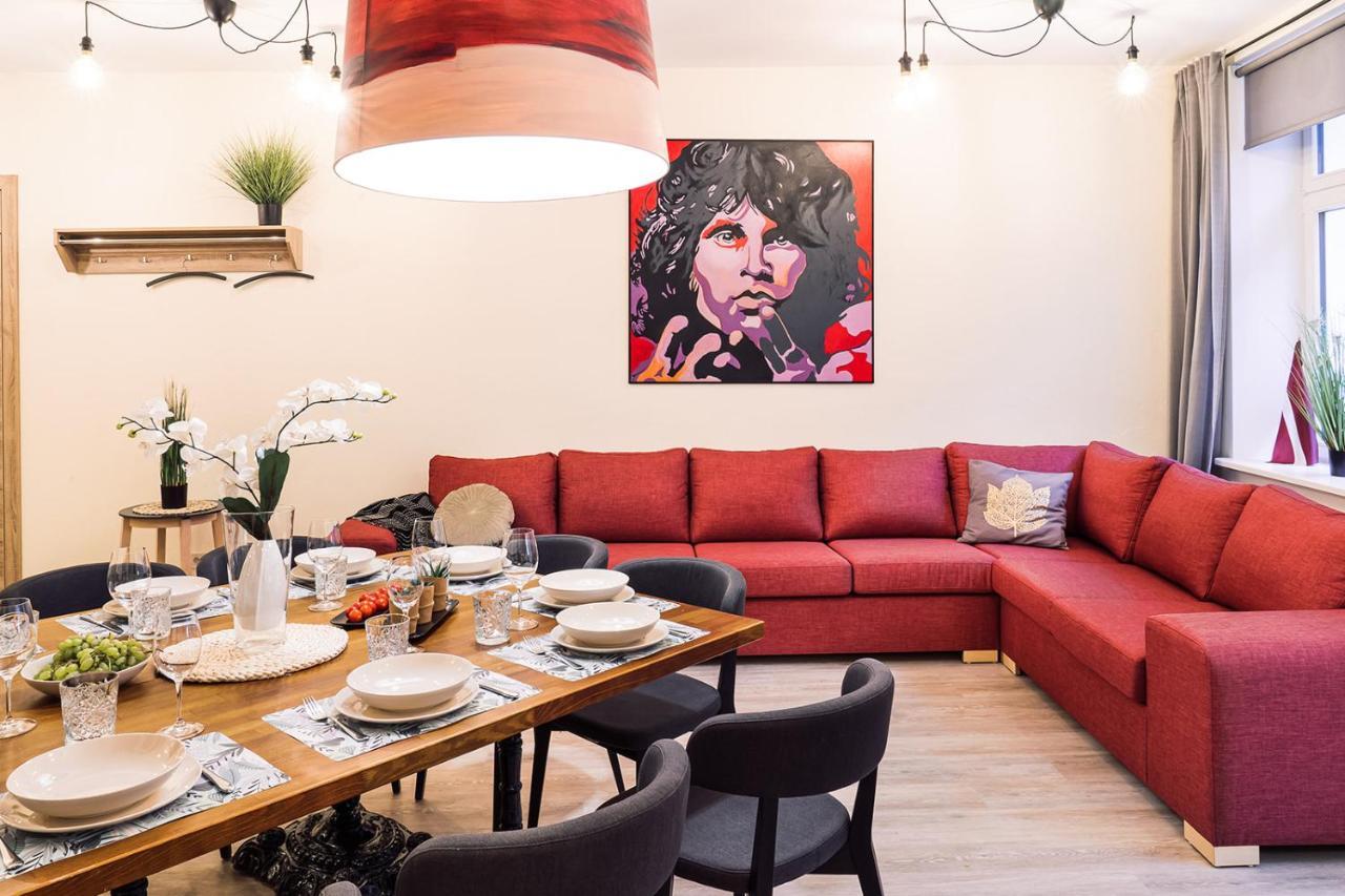 Morrison Apartment/15 Guests/7bedrooms/riga Old Town Appartamento *