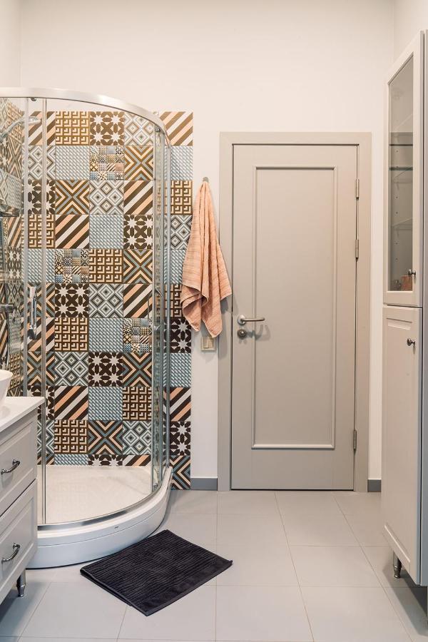 Morrison Apartment/15 Guests/7bedrooms/riga Old Town